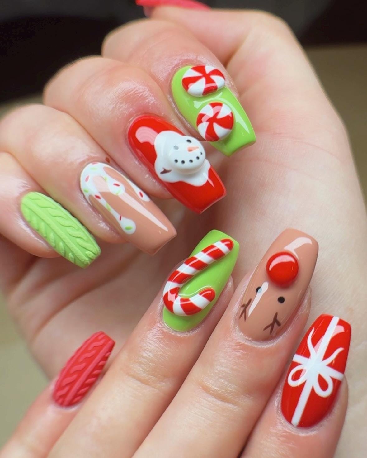 3D Christmas press-on Nails: Reindeer, Snowman, Candy Cane.