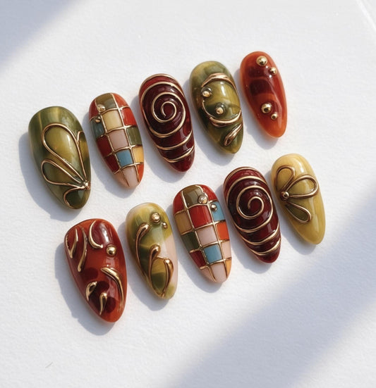 Amber Glass press-on Nails; Autumn Jelly Nails.