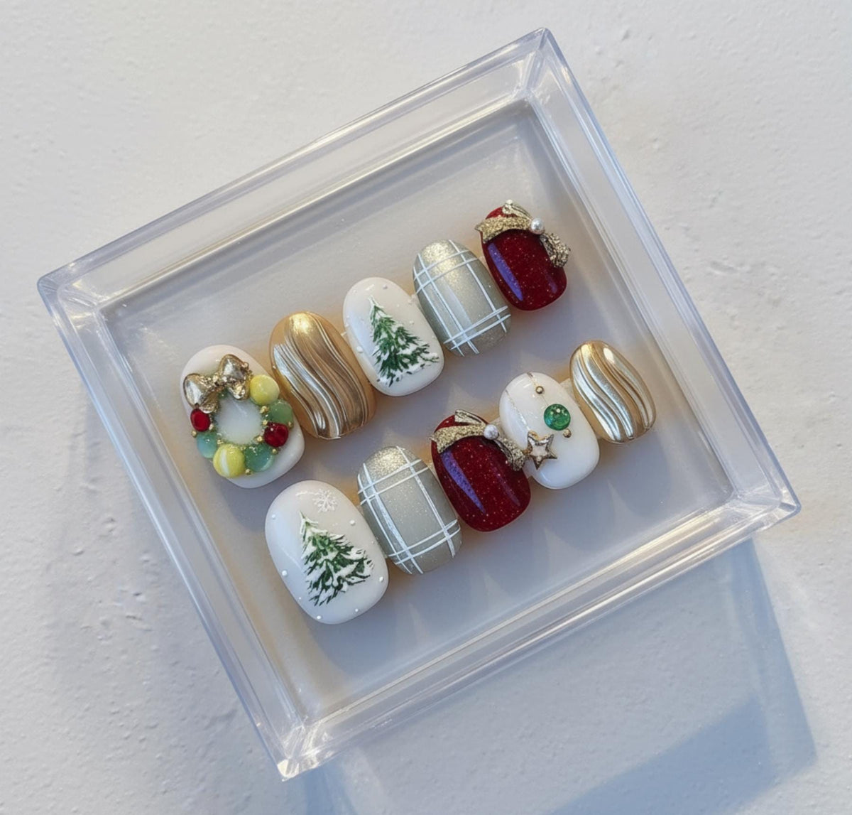 Christmas Tree and Wreath press-on Nails; Elegant Holiday Nail Set.