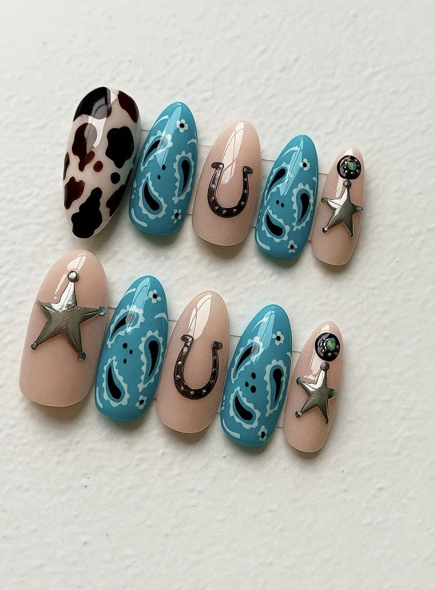 Cowgirl press-on Nails; Western Rodeo Nail Art.