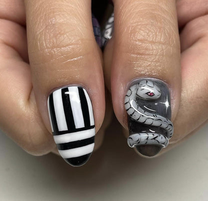 Demon Slayer press-on Nails, Kimetsu no Yaiba Inspired Nail Art, Anime Manga Nail Set, Cosplay Otaku Nails, Obanai Iguro Giyu Tomioka Nails.