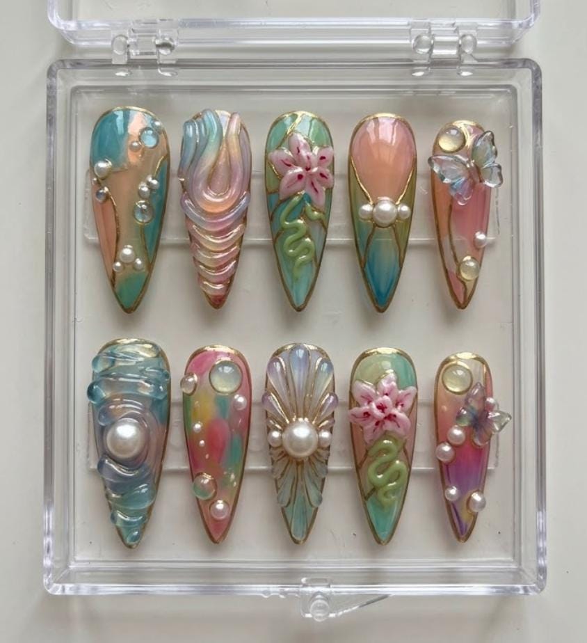 Mermaid Pearl press-on Nails; Pastel Ocean Nails.