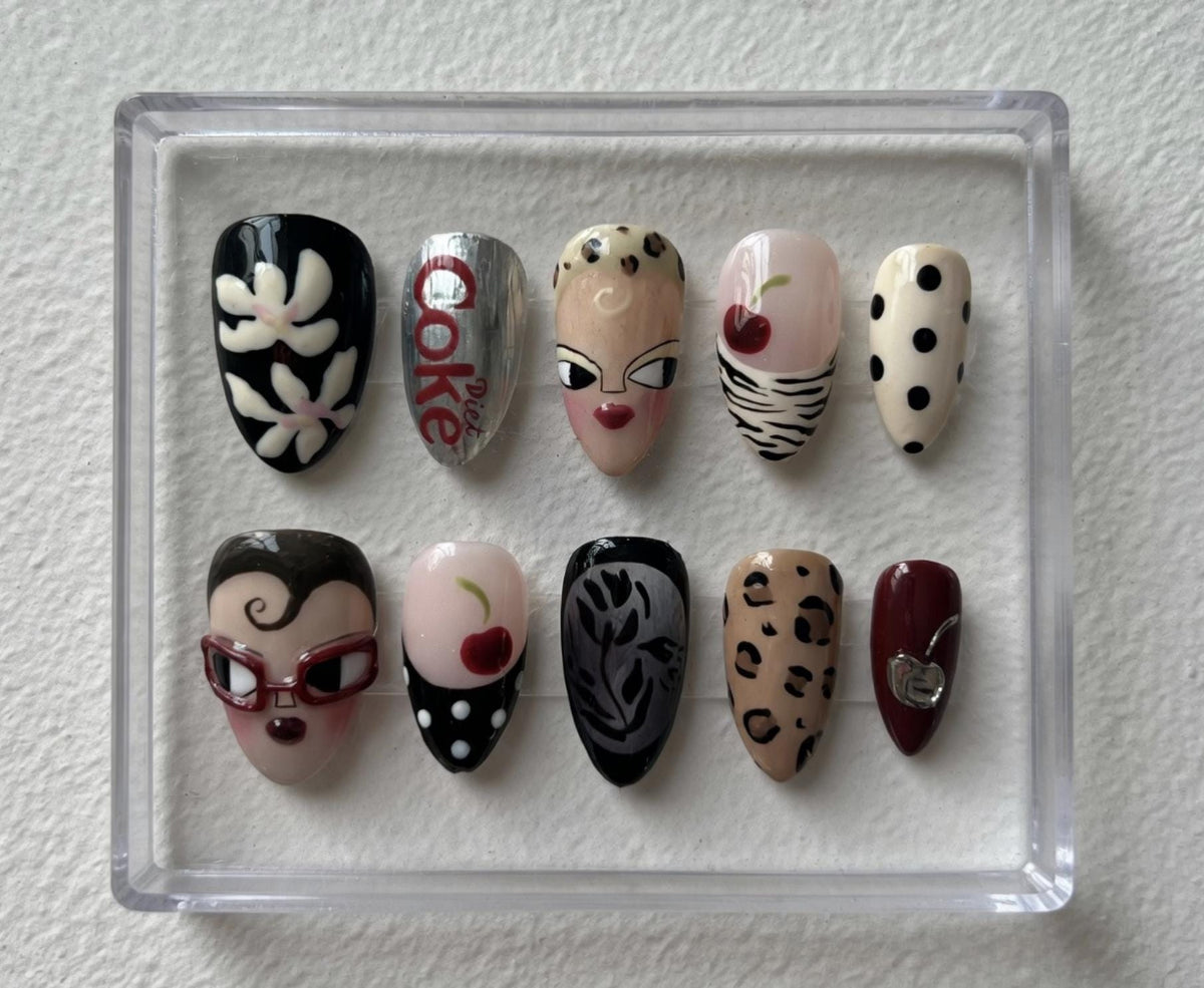 Retro Pin Up press-on Nails; Vintage Pop Girl Nails.