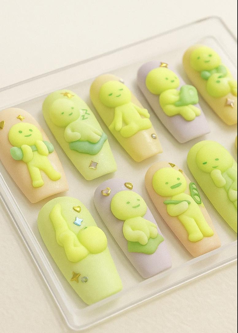 Smiski 3D press-on Nails: Kawaii Kidcore Y2K Fake Nails.