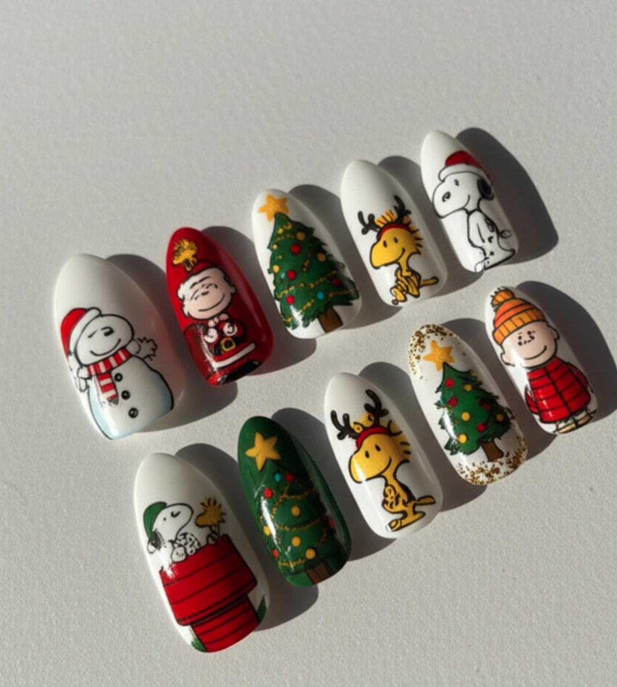 Snoopy Christmas press-on Nails; Handmade Holiday Nail Art, Cute Cartoon False Nails, Xmas Gift for Her.
