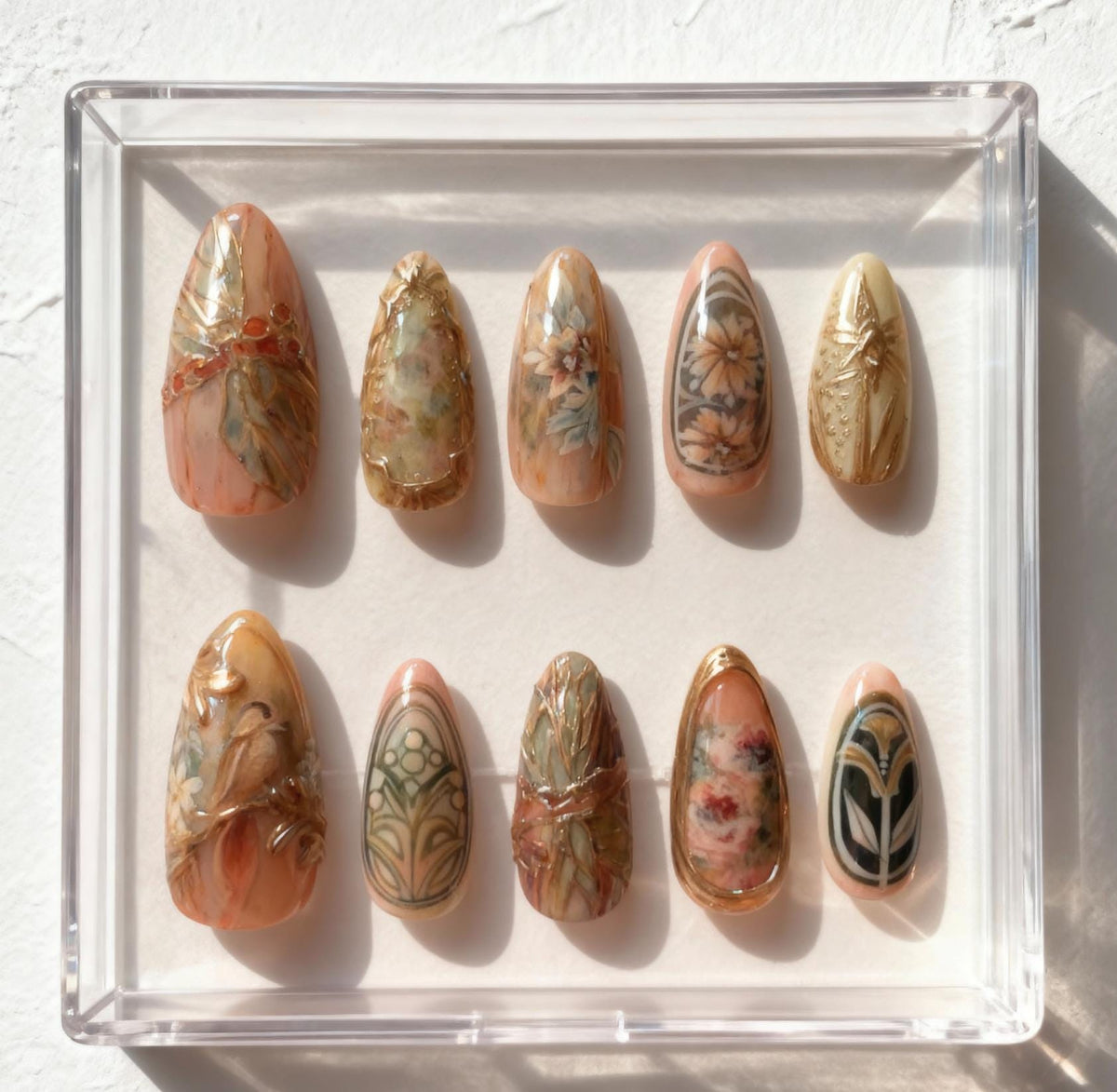 Vintage Floral press-on Nails; Handmade Art Nouveau Nail Design, Elegant Autumn Nail Set, Hand Painted Neutral Nails, Custom Reusable Nail.